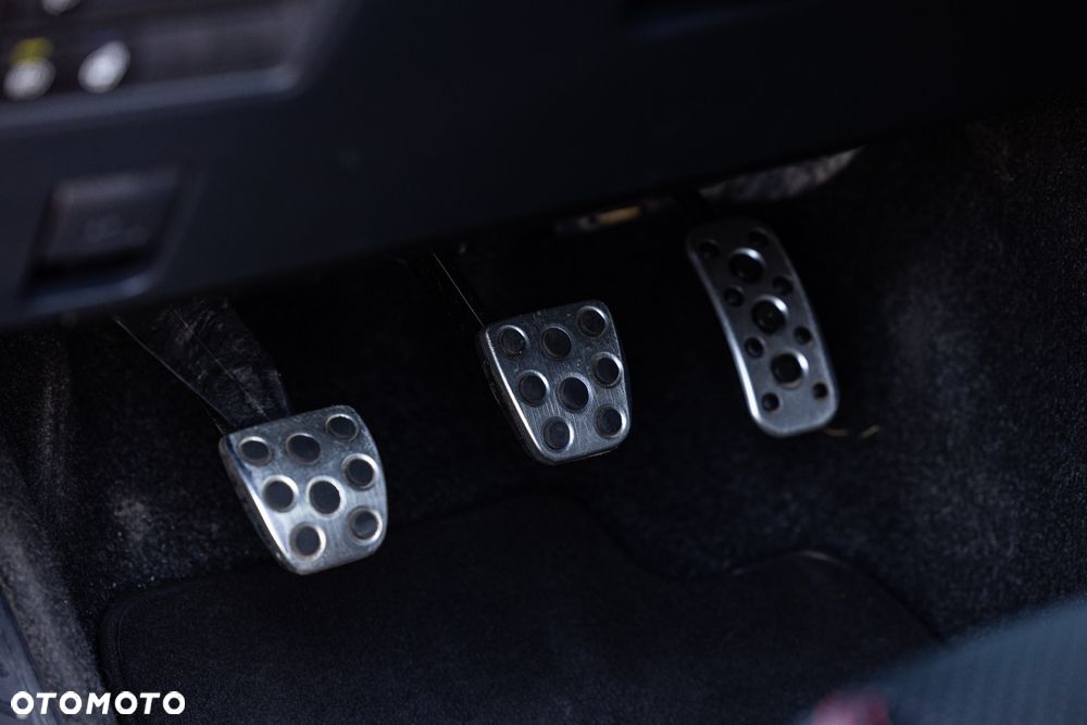 Toyota Yaris GR 1.6 Dynamic - 13