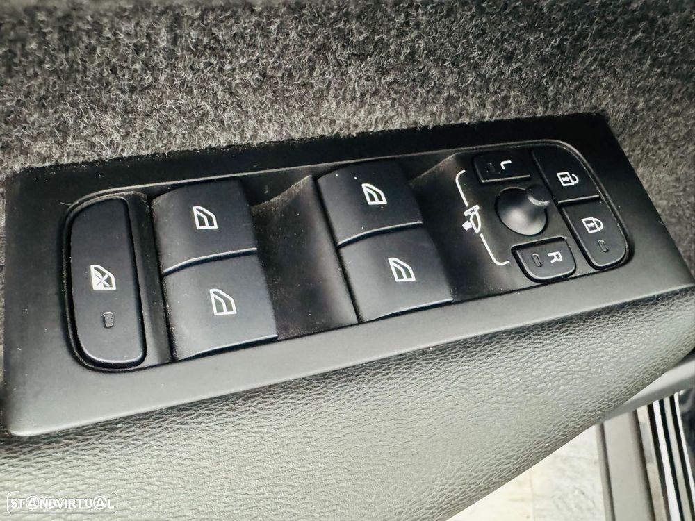 Volvo XC 40 1.5 T2 Momentum Core - 16