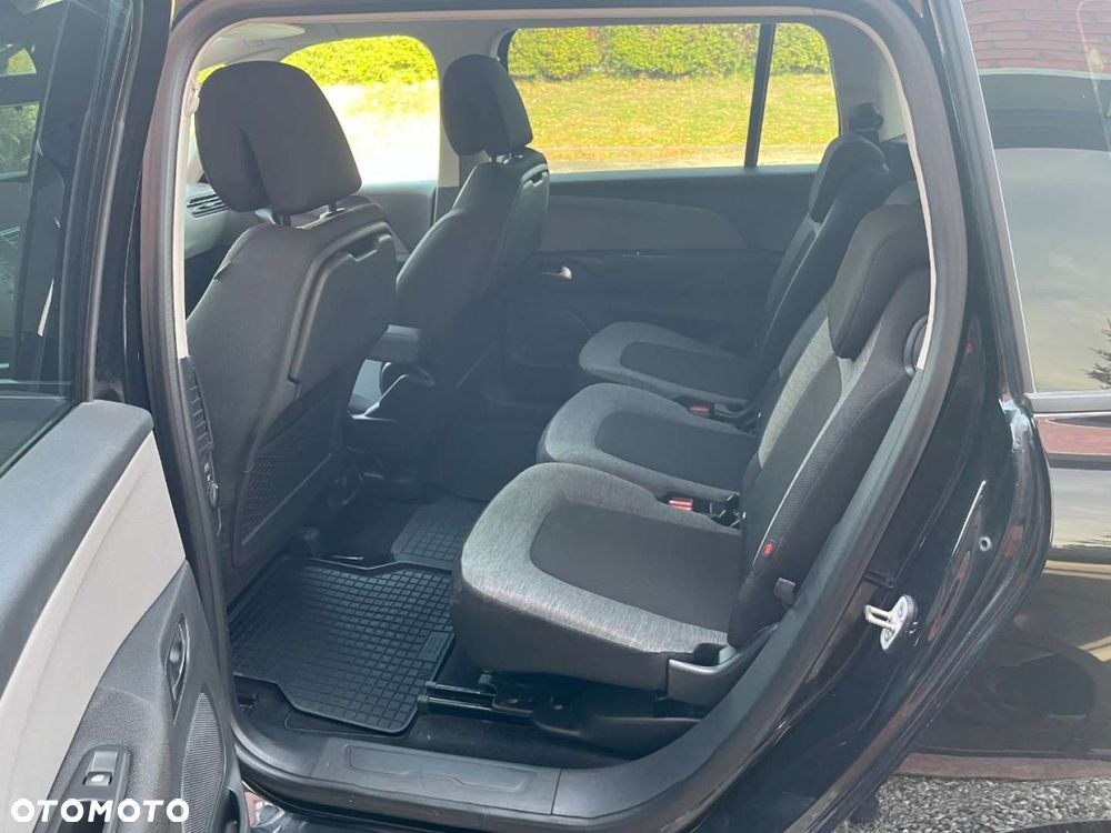 Citroën C4 SpaceTourer - 23