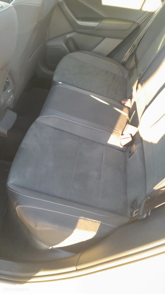 Volkswagen T-Roc 1.5 TSI Style DSG - 13