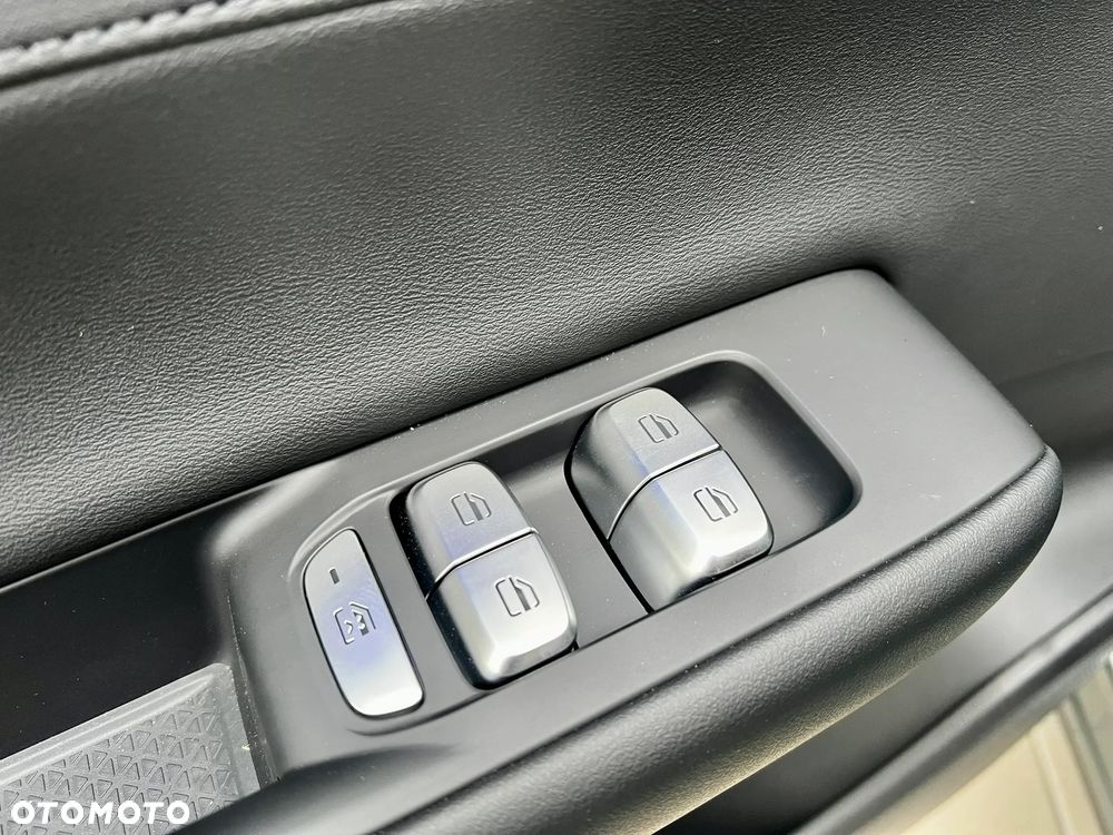 Chery Tiggo 8 1.6 T-GDI Prestige DCT - 28