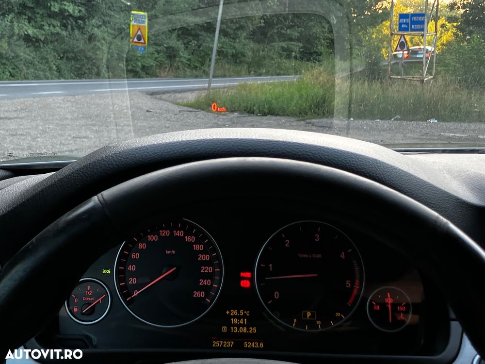 BMW Seria 5 - 15