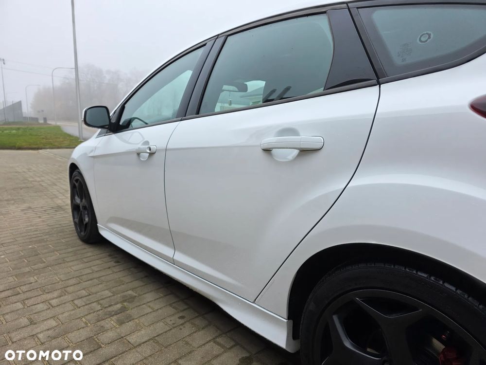 Ford Focus 2.0 TDCi ST - 7