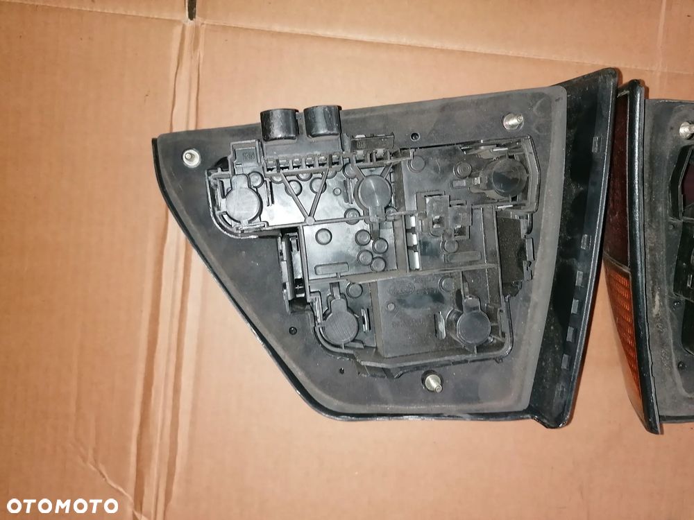 LAMPA PRAWA LEWA TYL GOLF II - 3