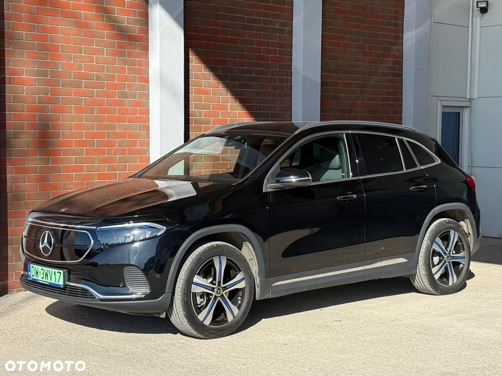 Mercedes-Benz EQA 300 66.5kWh 4-Matic Progressive - 1