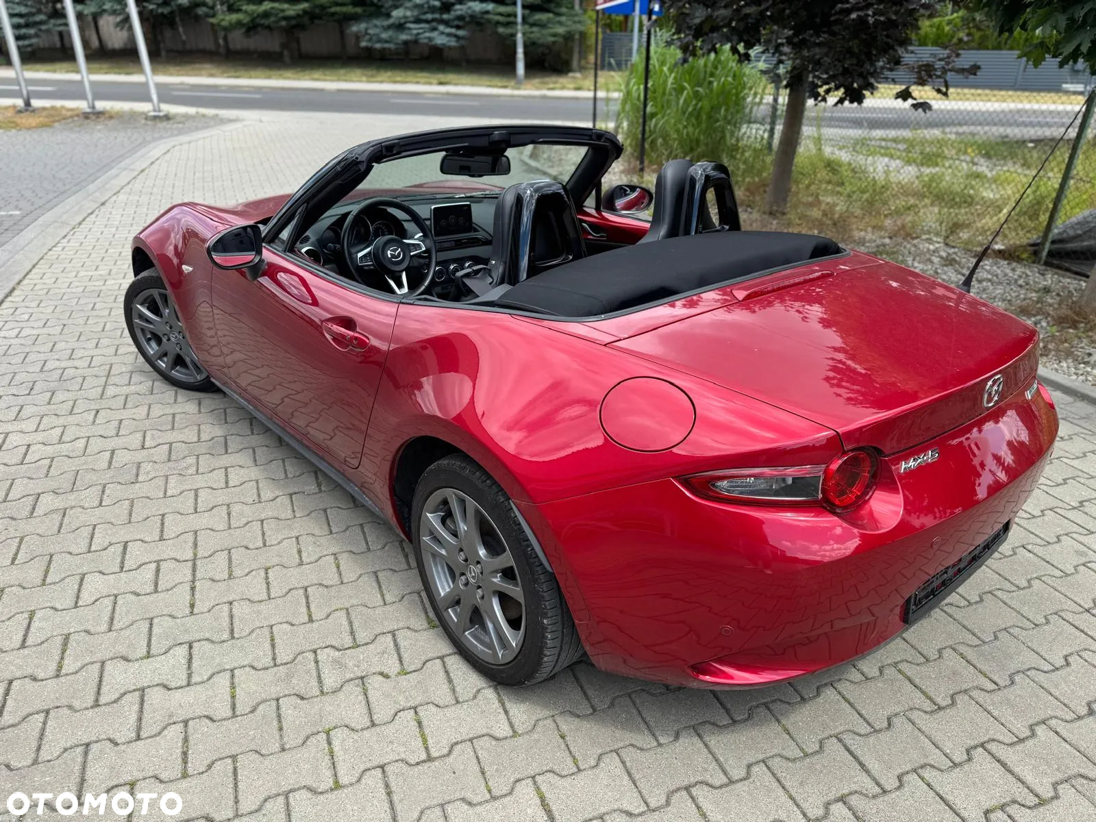 Mazda MX-5 SKYACTIV-G 160 i-ELOOP Sports-Line - 9