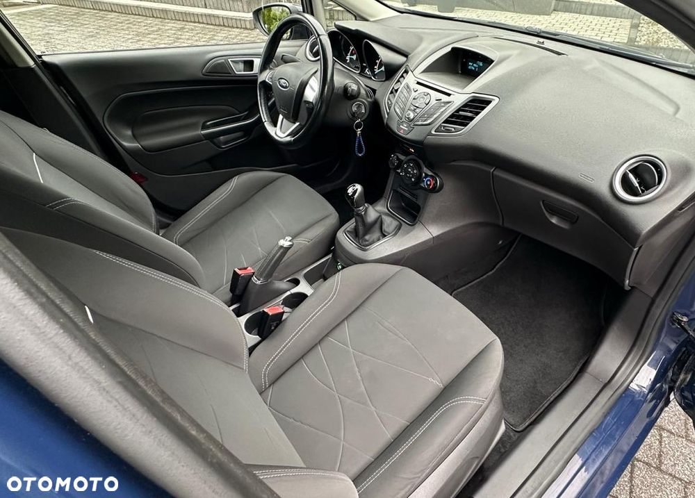 Ford Fiesta - 15