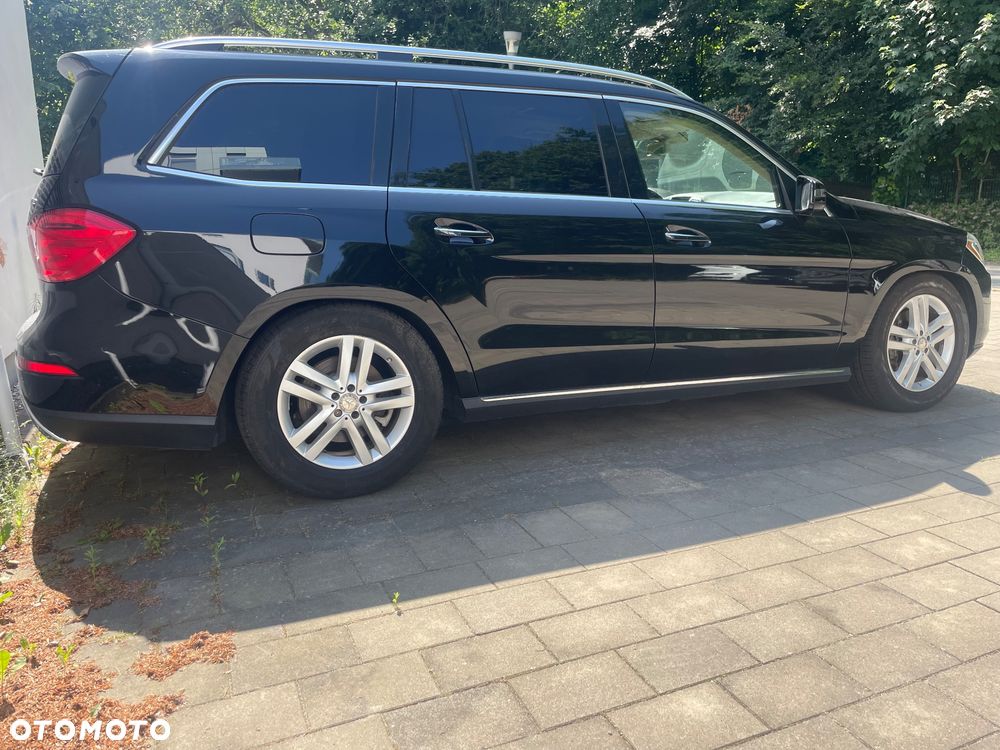 Mercedes-Benz GL 350 BlueTEC 4-Matic - 3