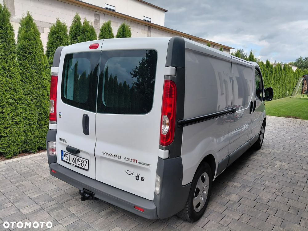 Opel Vivaro Trafic 2012 - 6