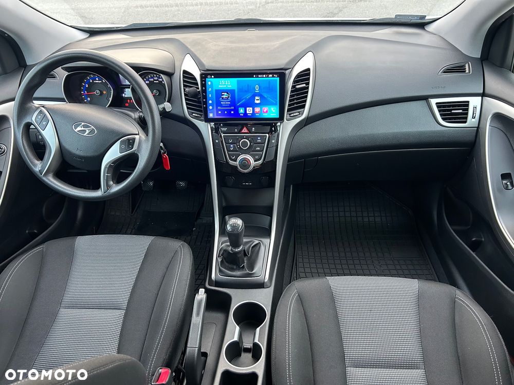 Hyundai i30 1.6 Comfort - 30
