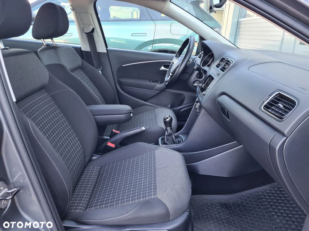 Volkswagen Polo 1.2 TSI BMT Comfortline - 17
