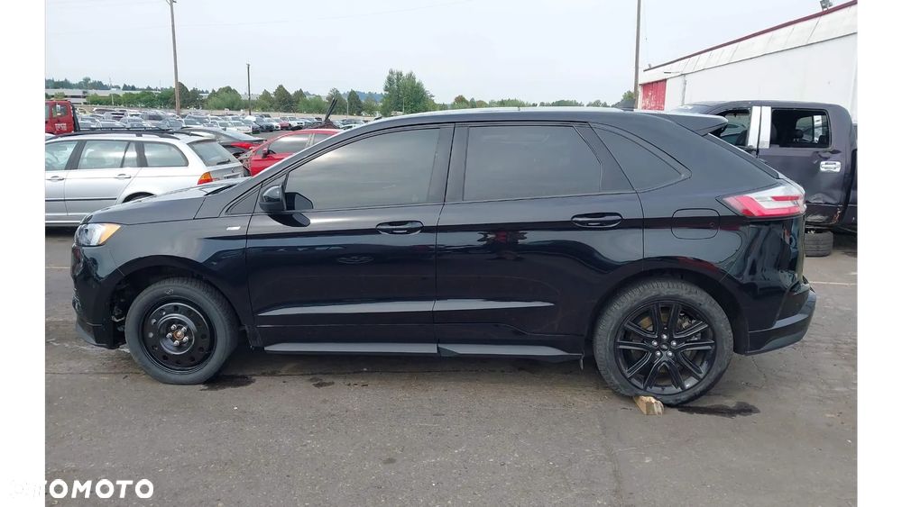 Ford Edge - 5