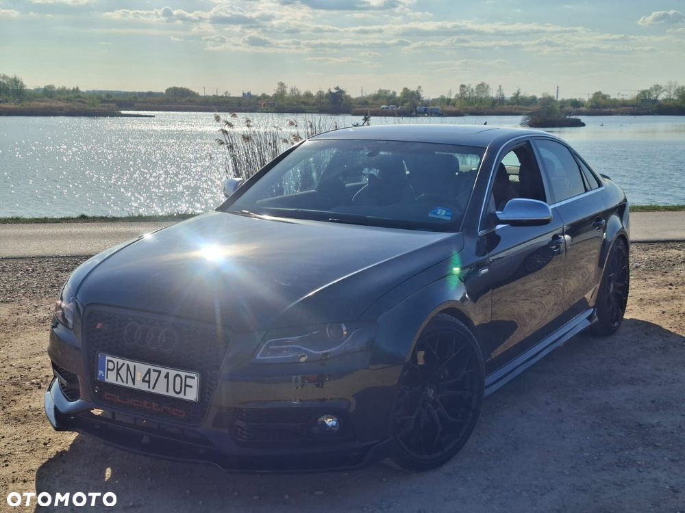 Audi S4 Limousine - 1