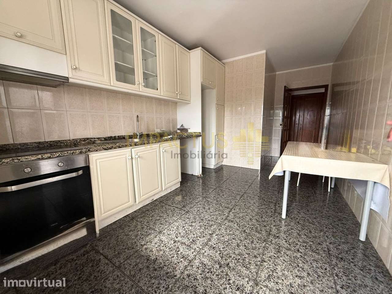 Apartamento T3+1 com terraço 40m2 - Grande imagem: 4/17