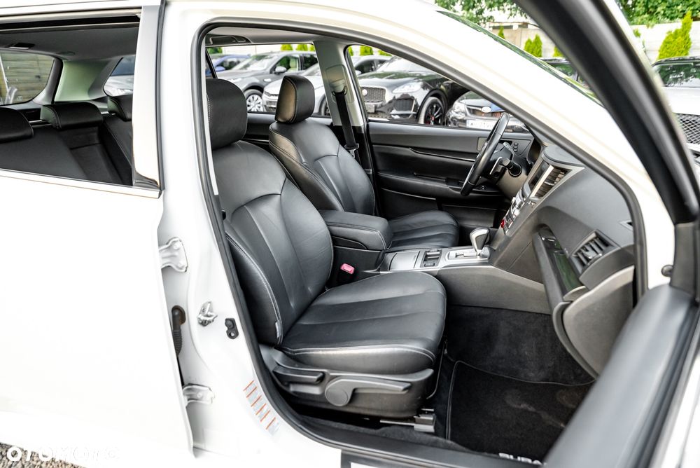 Subaru Legacy 2.5i Lineartronic Sport - 28