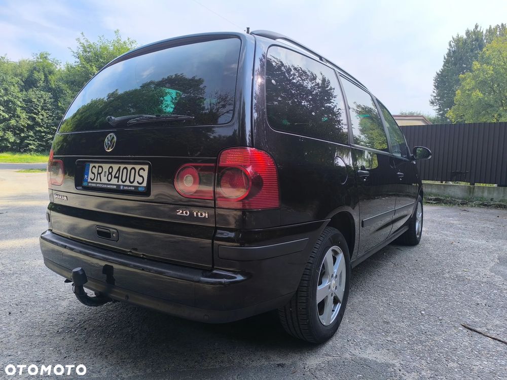 Volkswagen Sharan 2.0 TDI Comfortline - 1