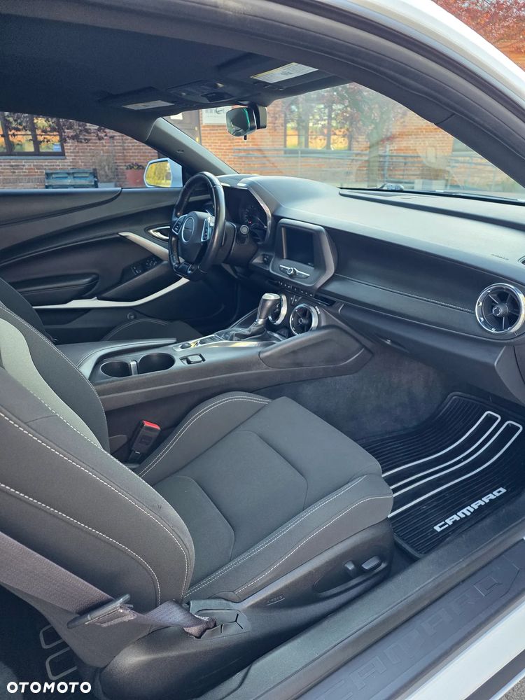 Chevrolet Camaro - 19