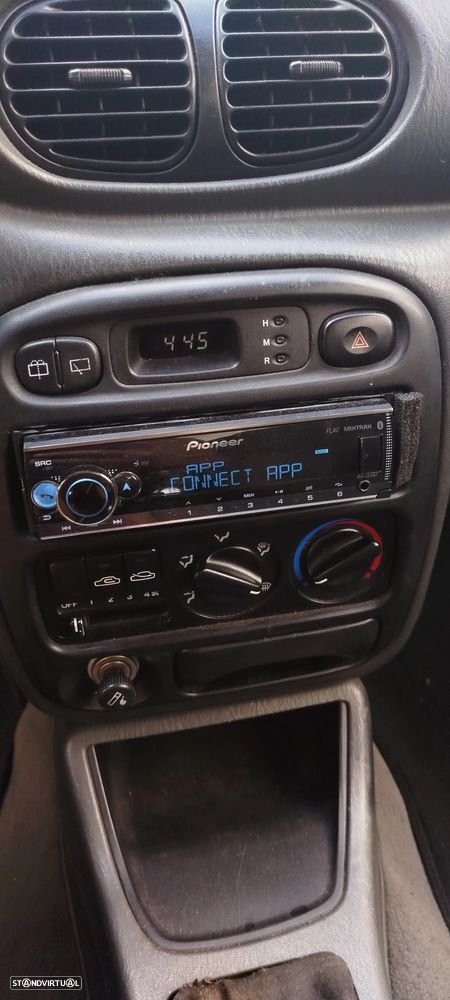 Hyundai Accent 1.3 Miles - 9
