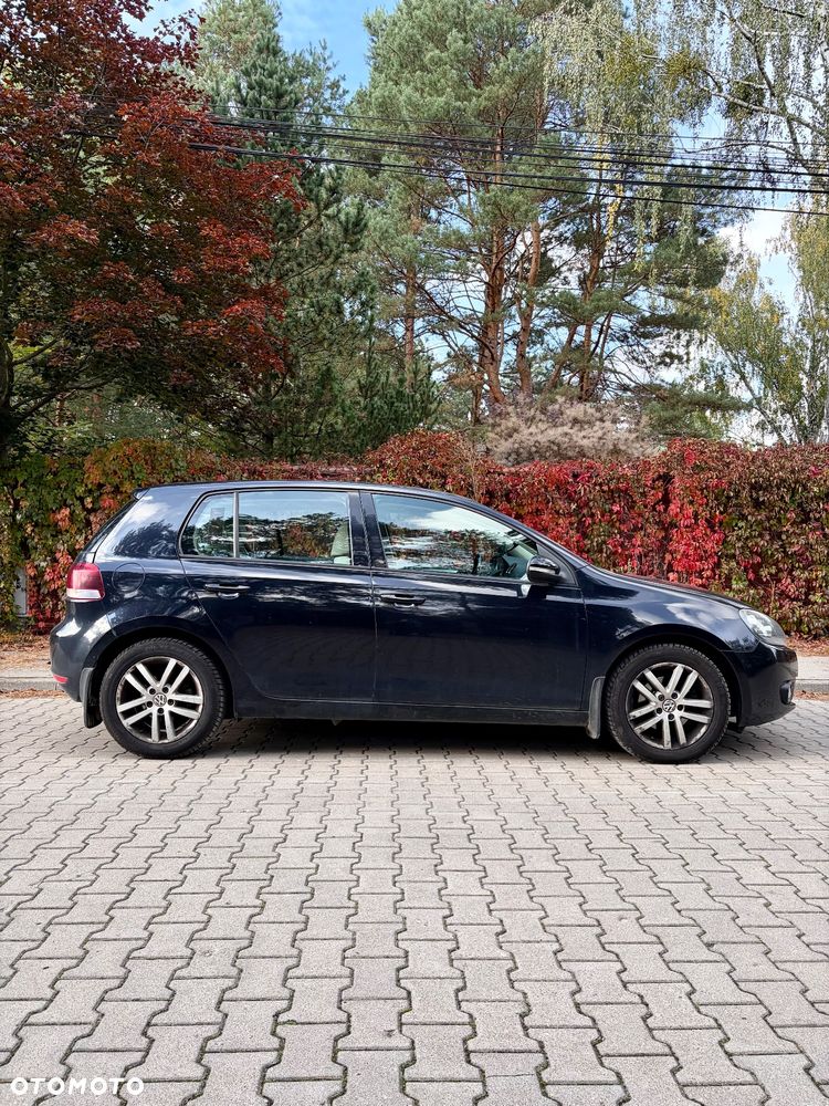 Volkswagen Golf VI 1.6 Highline DSG - 6