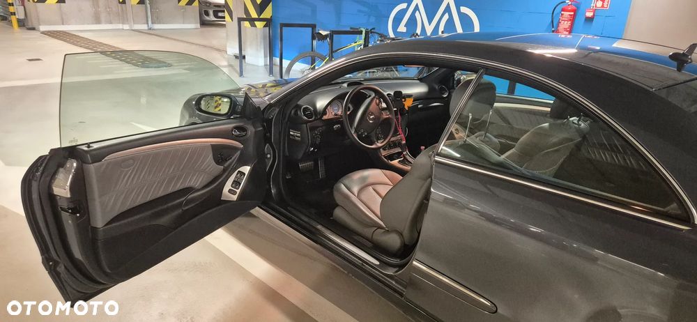 Mercedes-Benz CLK 280 7G-TRONIC Avantgarde - 15