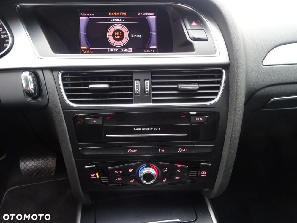 Audi A4 Limousine - 24