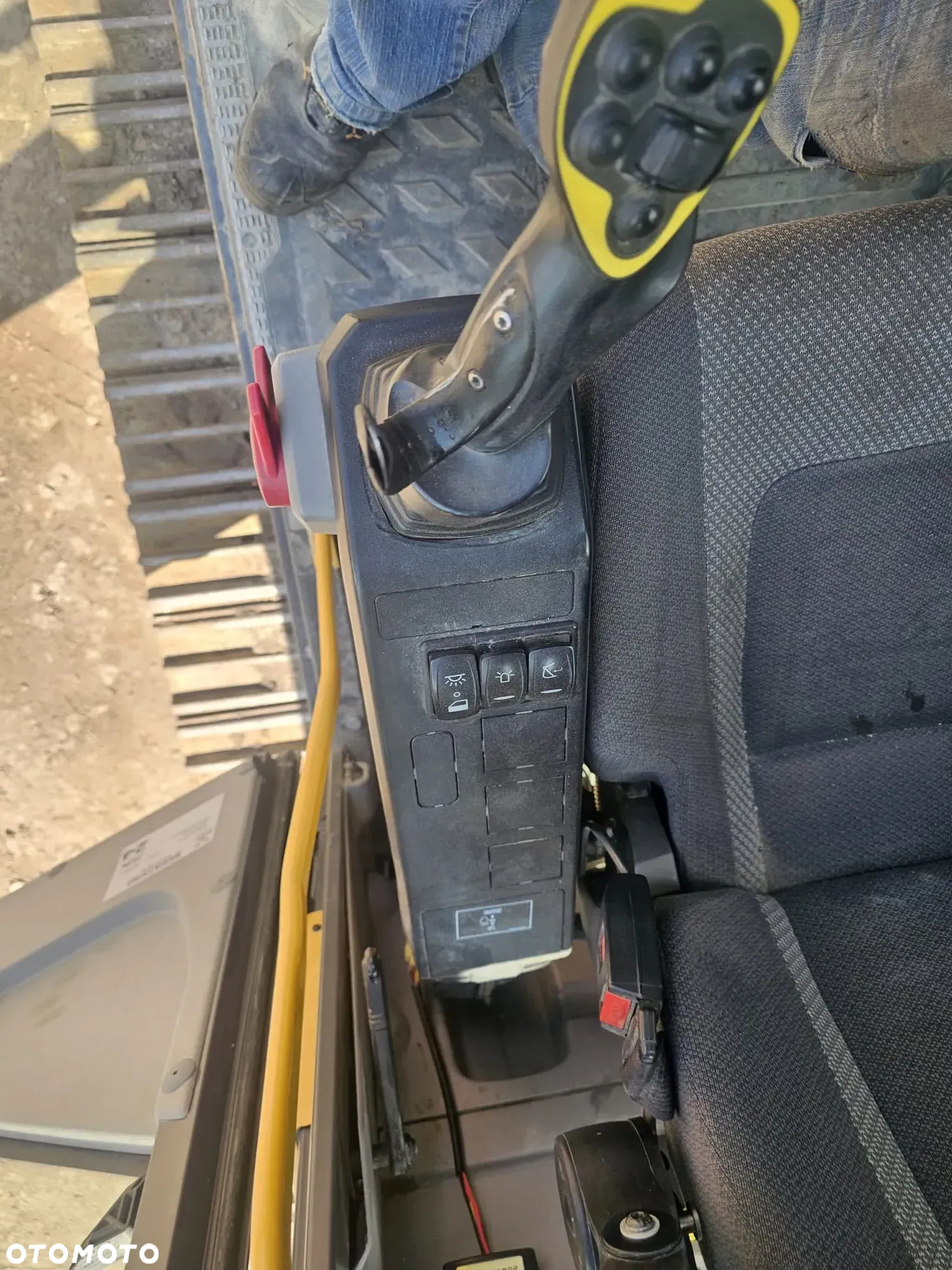 Volvo EC220EL - 34