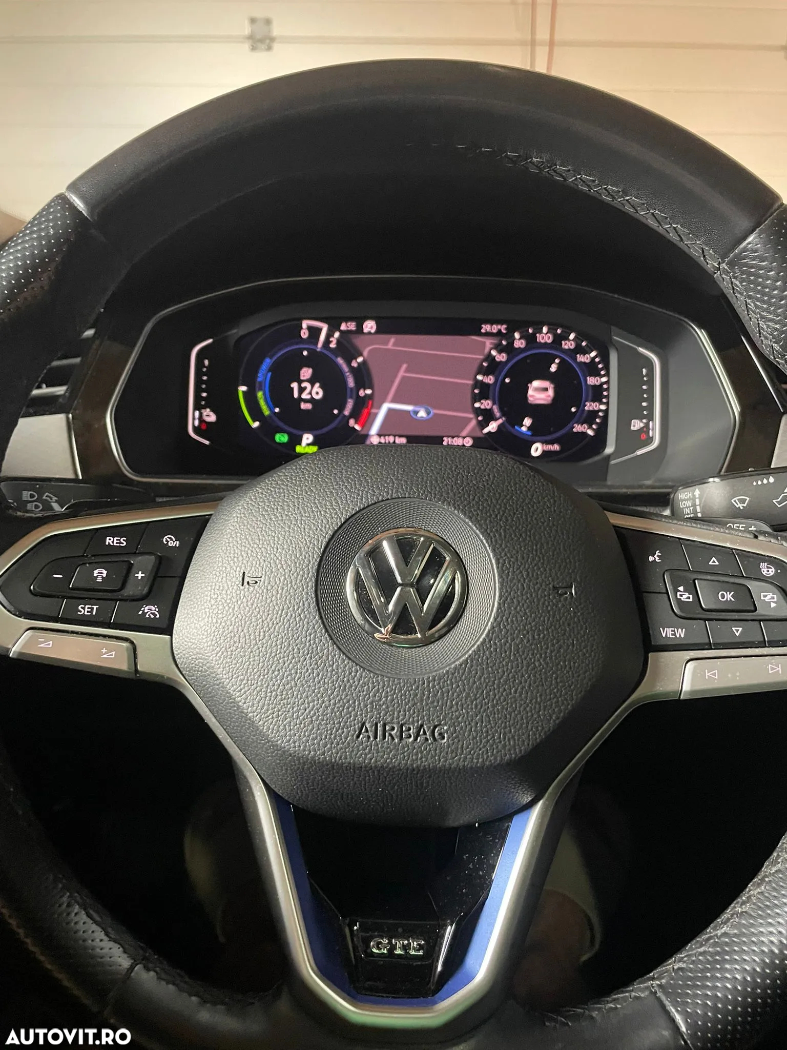 Volkswagen Passat Variant 1.4 TSI ACT DSG Comfortline - 11