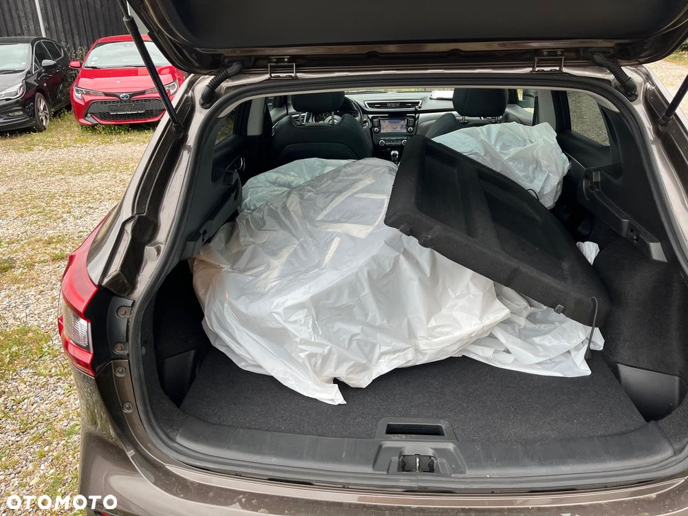 Nissan Qashqai 1.3 DIG-T Tekna - 10