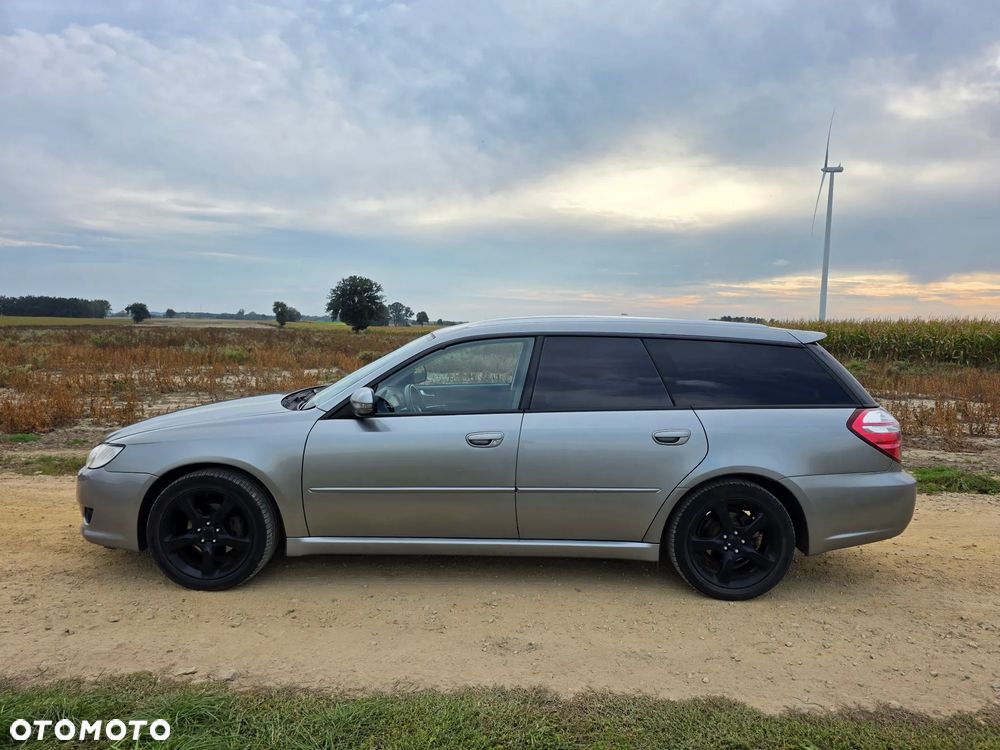 Subaru Legacy - 2