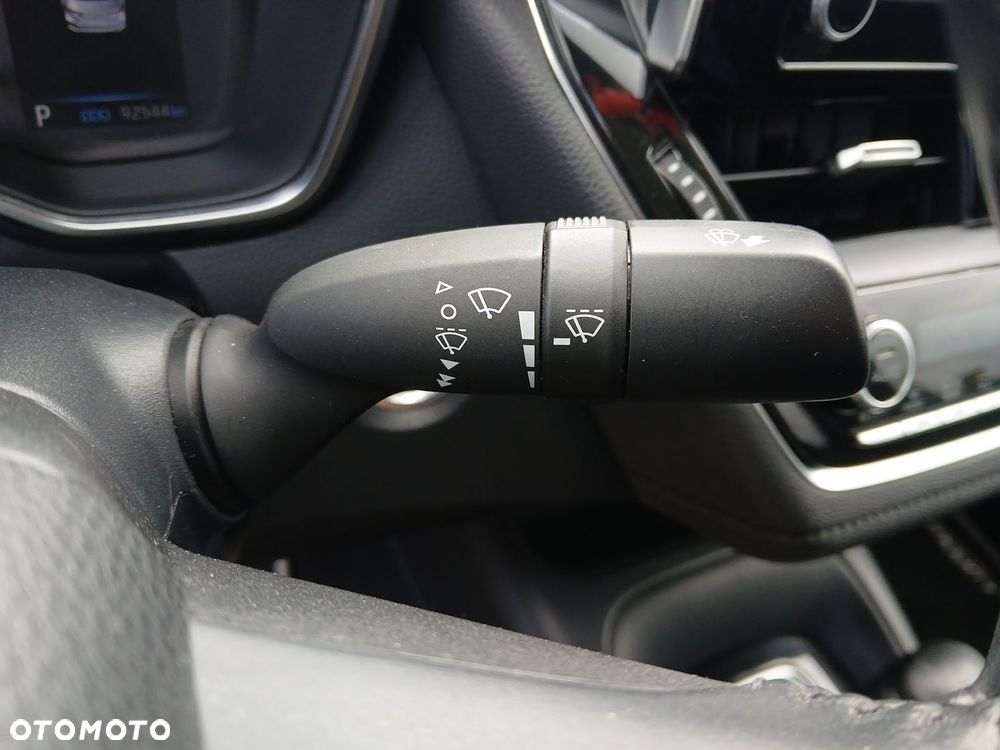 Toyota Corolla 1.8 Hybrid Comfort - 26
