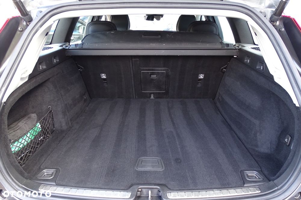 Volvo V60 D3 Geartronic Momentum - 20