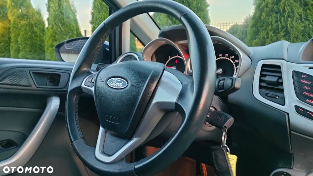 Ford Fiesta - 11