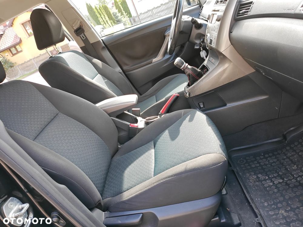 Toyota Verso 2.0 D-4D Sol plus - 27