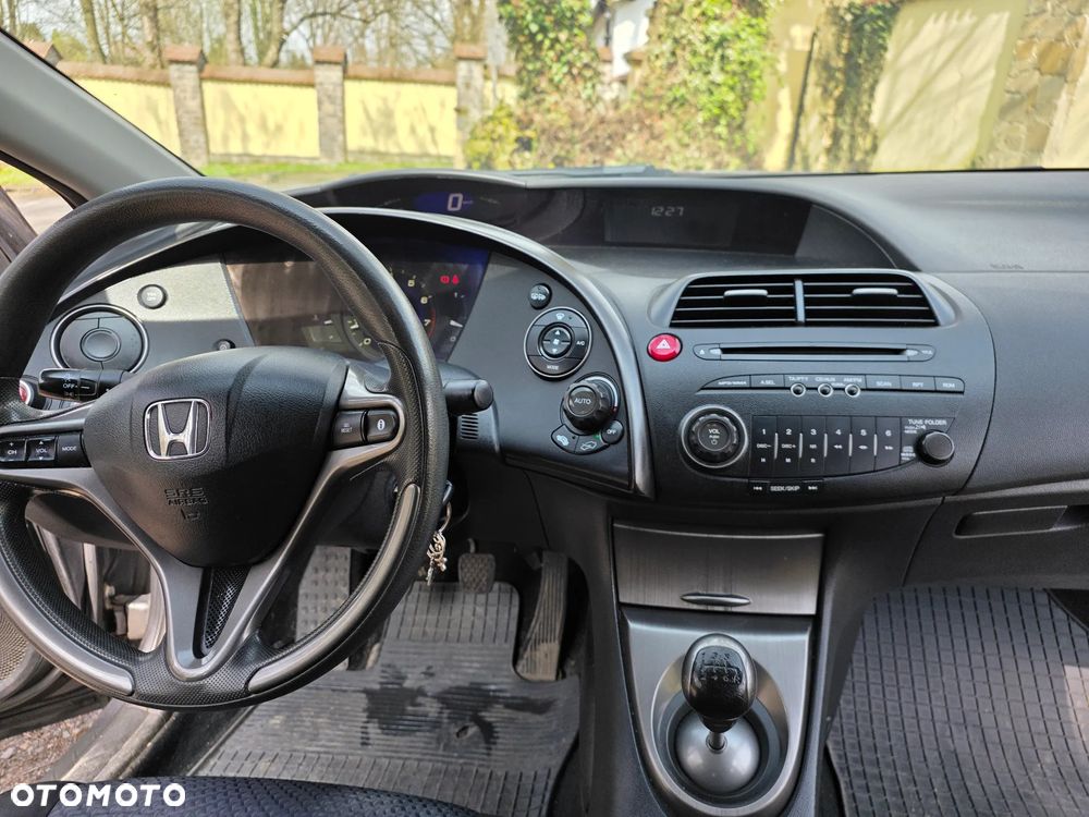 Honda Civic 1.4 Base / S - 13