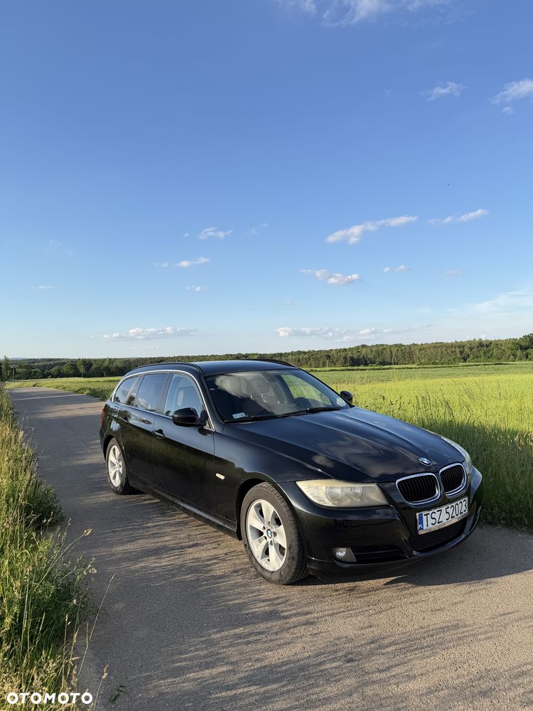 BMW E91 Touring 2010 photo 2