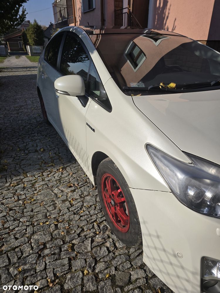 Toyota Prius - 3