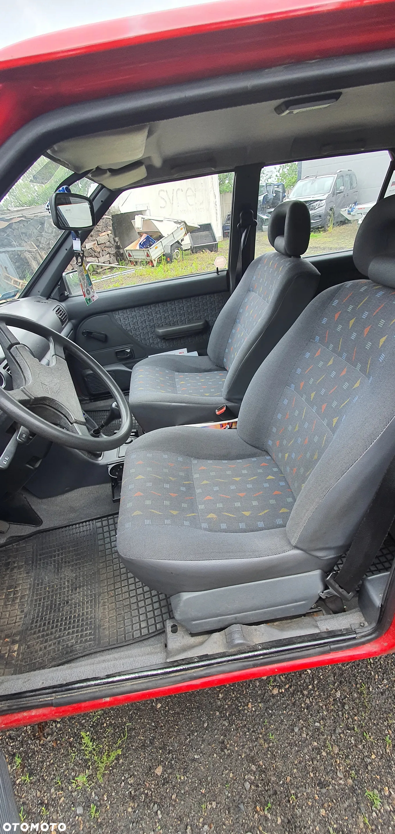 Polonez Caro - 13
