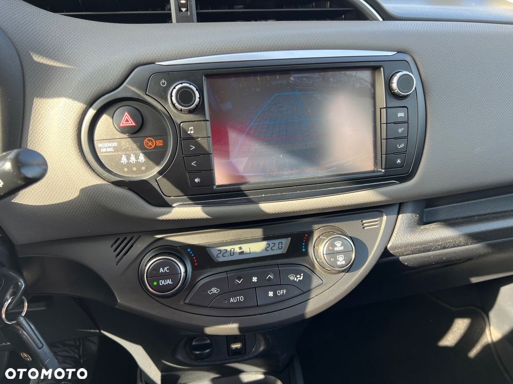 Toyota Yaris - 18