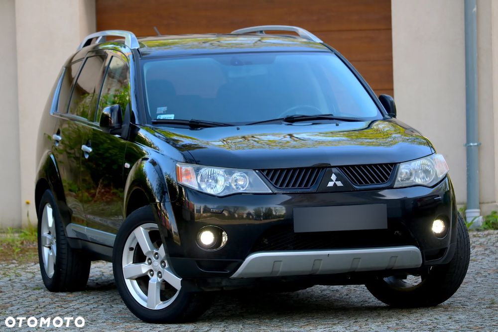 Mitsubishi Outlander 2.2 DID Intense + - 16