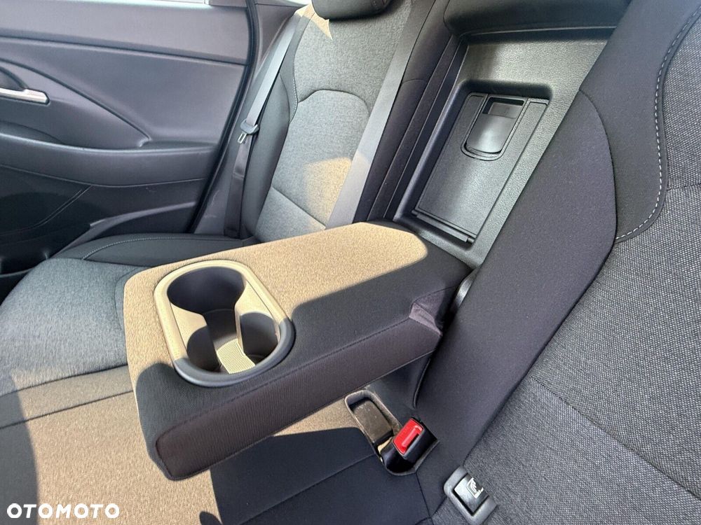 Hyundai i30 1.5 DPI Smart - 23