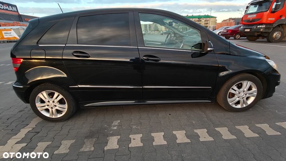Mercedes-Benz Klasa B 180 CDI Autotronic - 4