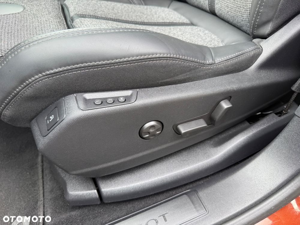 Peugeot 3008 THP 165 EAT6 Stop & Start Allure - 15
