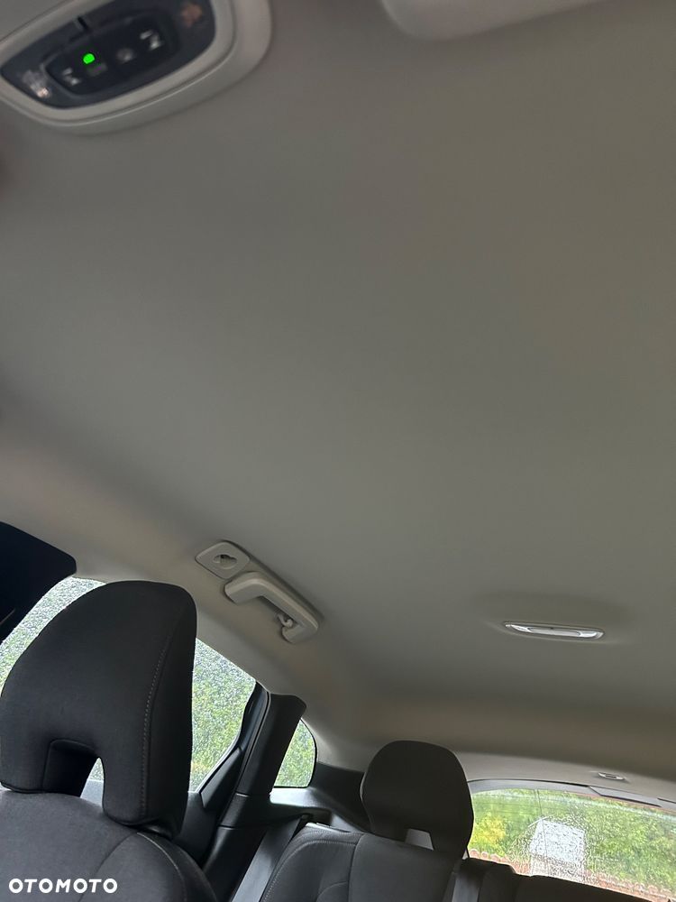 Volvo V40 Cross Country T4 Drive-E Momentum - 7