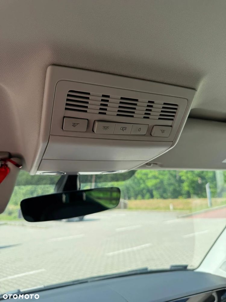 Volkswagen Multivan 2.0 BiTDI L1 Highline 4Motion DSG - 25