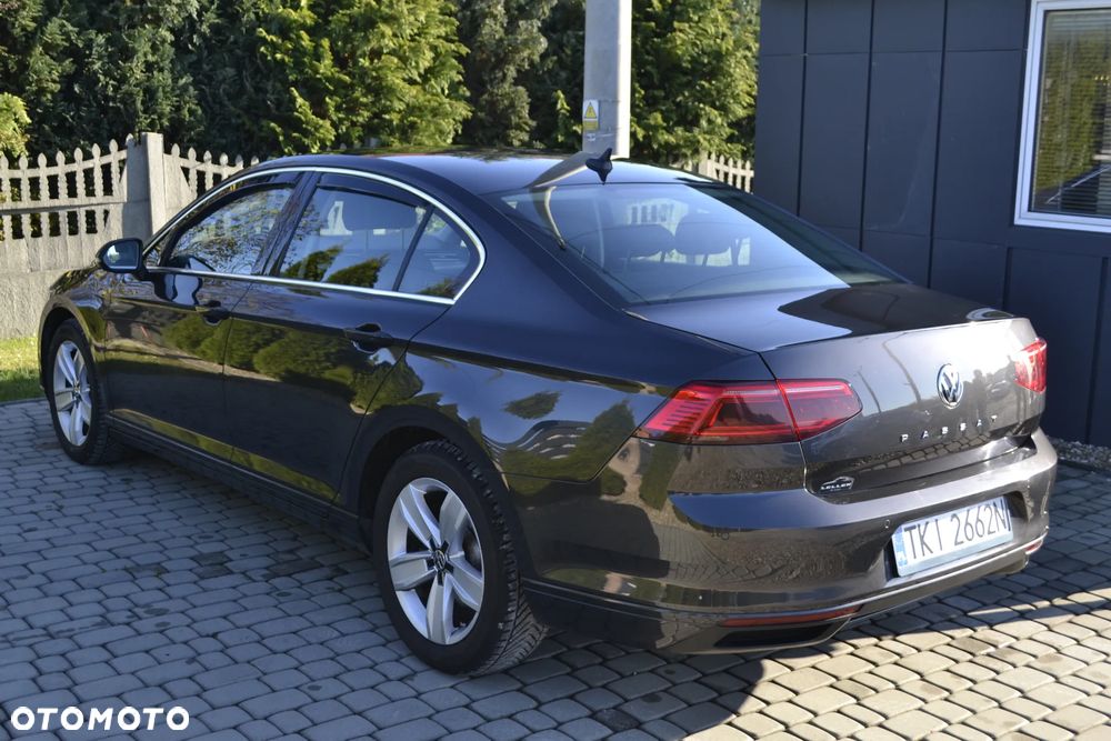 Volkswagen Passat 2.0 TSI Business DSG - 19