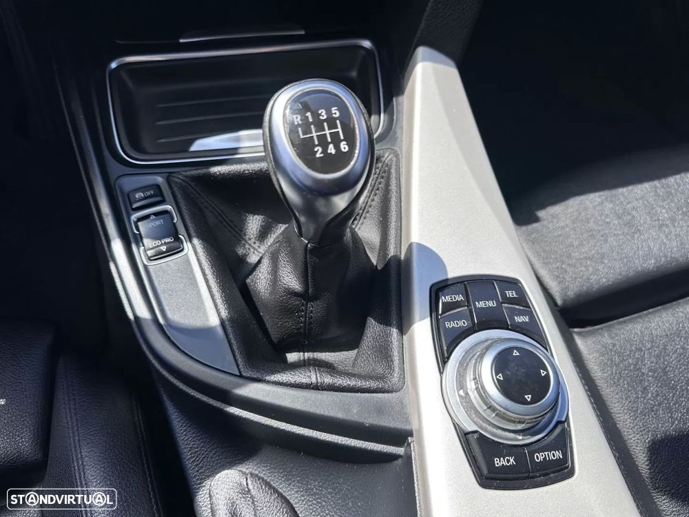 BMW 316 d Line Sport Shadow - 44