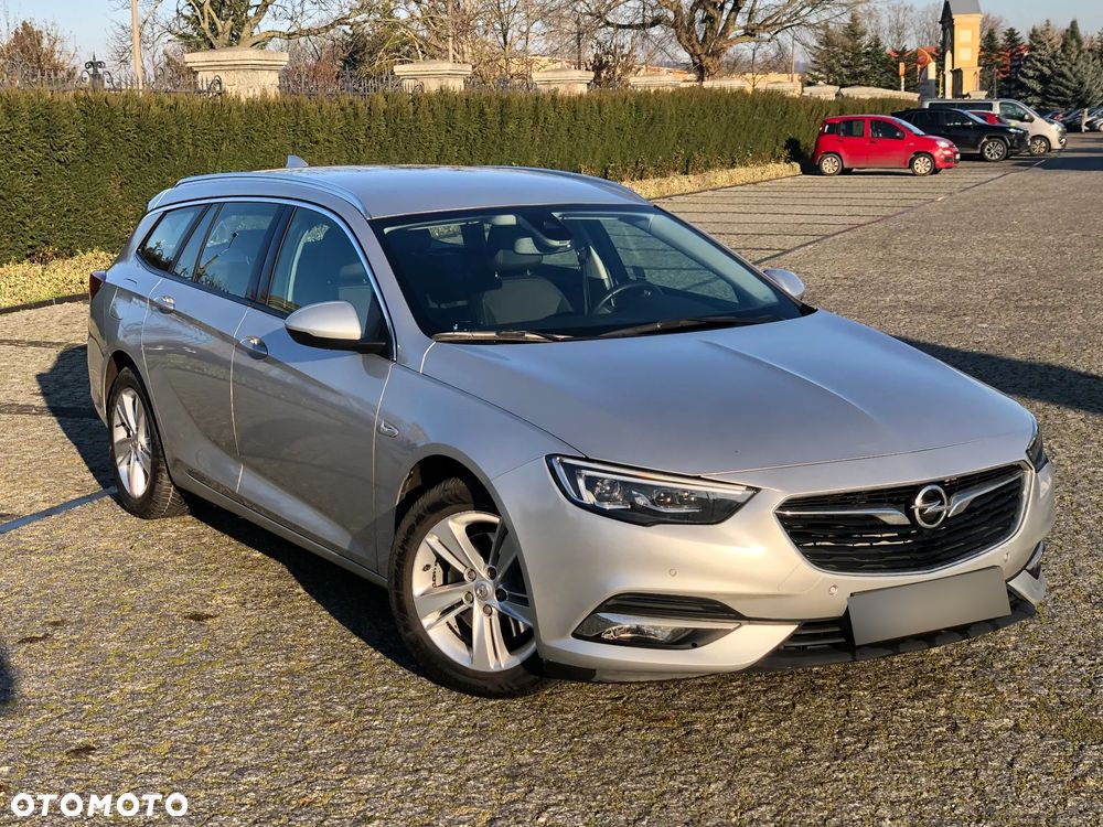 Opel Insignia - 11