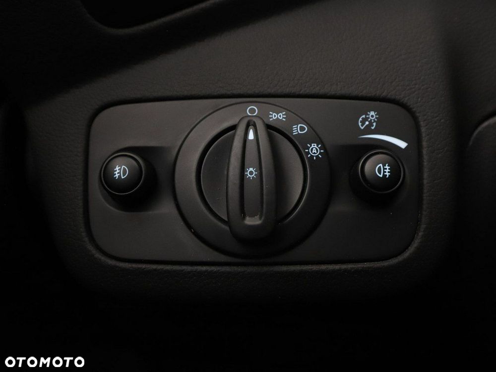 Ford Kuga 1.5 EcoBoost 2x4 Titanium - 33