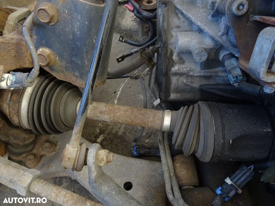 Planetara stanga dreapta Opel Antara 2.0 CDTI 110 kw 150 CP din 2007 - 2