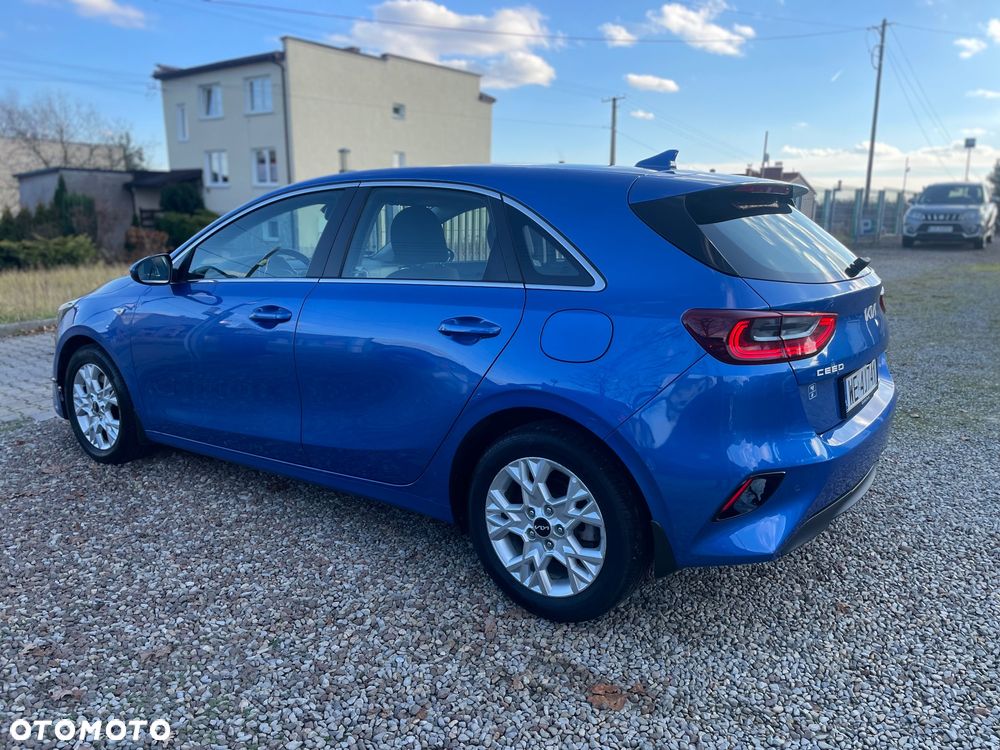 Kia Ceed 1.5 T-GDI M - 36